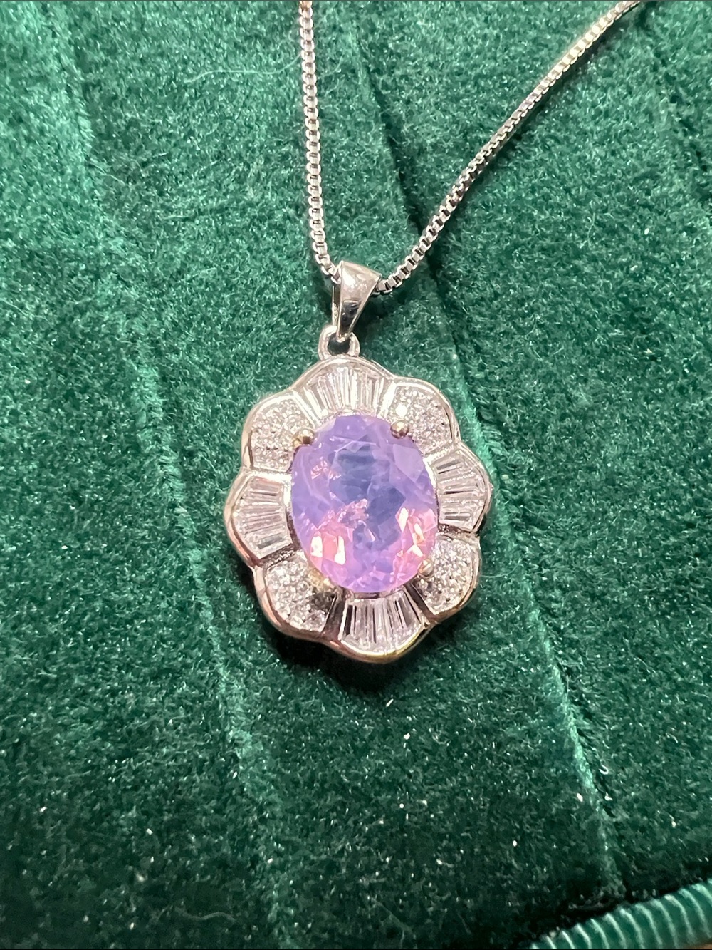 Lavender Amethyst Oval Crystal Flower Pendant Necklace s925 setting - Unbranded